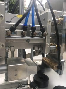 Ultraheli tihendav kosmeetikatorude täitmise masin